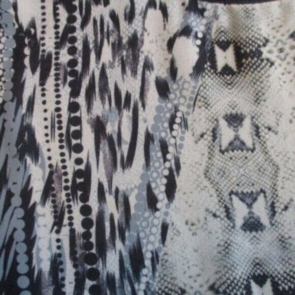 CAbi #253 Mixed Print Blue Gray Tunic Top XS - Picture 6 of 6